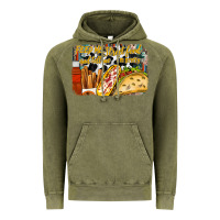 Vintage Olive feed me street food and tell me im pretty Vintage Hoodie - RacoonDesign