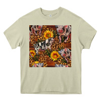 Mossy Western Spotted Pig With Sunflowers Seamless Heavy Core Tee - FaDigitalArtStudio