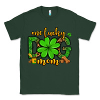 Sports Green One lucky dog mom St. Patrick's Classic Tee - OliviaCreatesArt