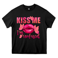 Black Kiss me i'm so confused Valentine's Day Heavy Core Tee - FaDigitalArtStudio