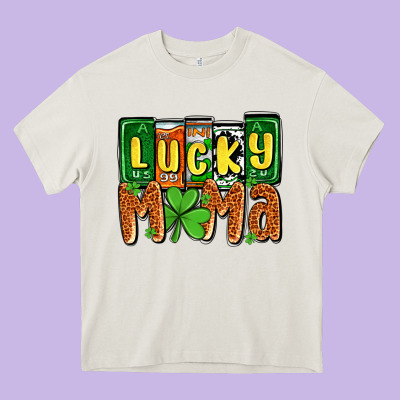 St. Patrick's Lucky Mama Heavy Core Tee Designed By Oliviacreatesart