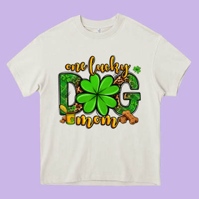 One Lucky Dog Mom St. Patrick's Heavy Core Tee Designed By Oliviacreatesart