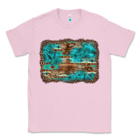 Bubblegum Pink western turquoise stone aztec tiger pattern background Classic Tee - Artiststas