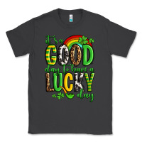 Smoke St. Patrick's It's a good day to have a lucky day Classic Tee - OliviaCreatesArt