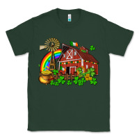 Sports Green St. Patrick's farm with gold Classic Tee - OliviaCreatesArt