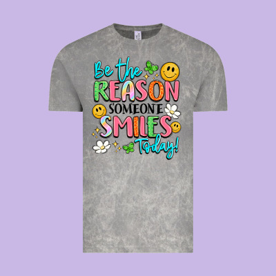 Be The Reason Someone Smiles Today Vintage Tee Designed By Lillyallendesigns