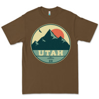 Cacao utah retro mountain badge Premium Tee - linhVisuals