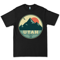 Black utah retro mountain badge Premium Tee - linhVisuals