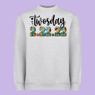 2 22 22 Twosday Heavyweight Sweatshirt Designed By Ranaportraitstore