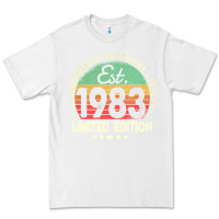 White est. 1983 vintage 1983 limited edition 39th birthday retro pullover ho Premium Tee - linhVisuals