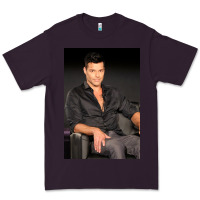 Plum who is ricky martin playing in ameri Premium Tee - linhVisuals