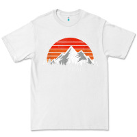 White retro vintage steamboat springs colorado distressed t shirt Premium Tee - linhVisuals