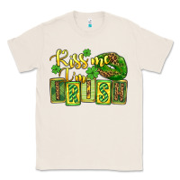 Natural St. Patrick's Kiss me i am irish Classic Tee - OliviaCreatesArt