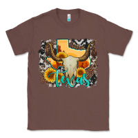 Chestnut western texas  and cowhide with sunflower Classic Tee - Artiststas