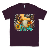 Plum western texas  and cowhide with sunflower Classic Tee - Artiststas