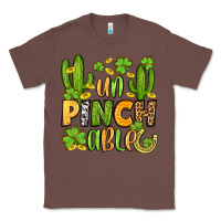 Chestnut un pinch able  st. patrick's day Classic Tee - OliviaCreatesArt