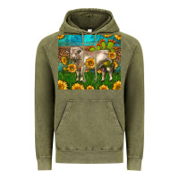 Vintage Olive Western Charolais Bull With Sunflowers Vintage Hoodie - LillyAllenDesigns