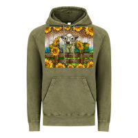 Vintage Olive Western Charolais Heifer With Sunflowers Vintage Hoodie - LillyAllenDesigns