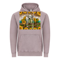 Vintage Zinc Western Charolais Heifer With Sunflowers Vintage Hoodie - LillyAllenDesigns