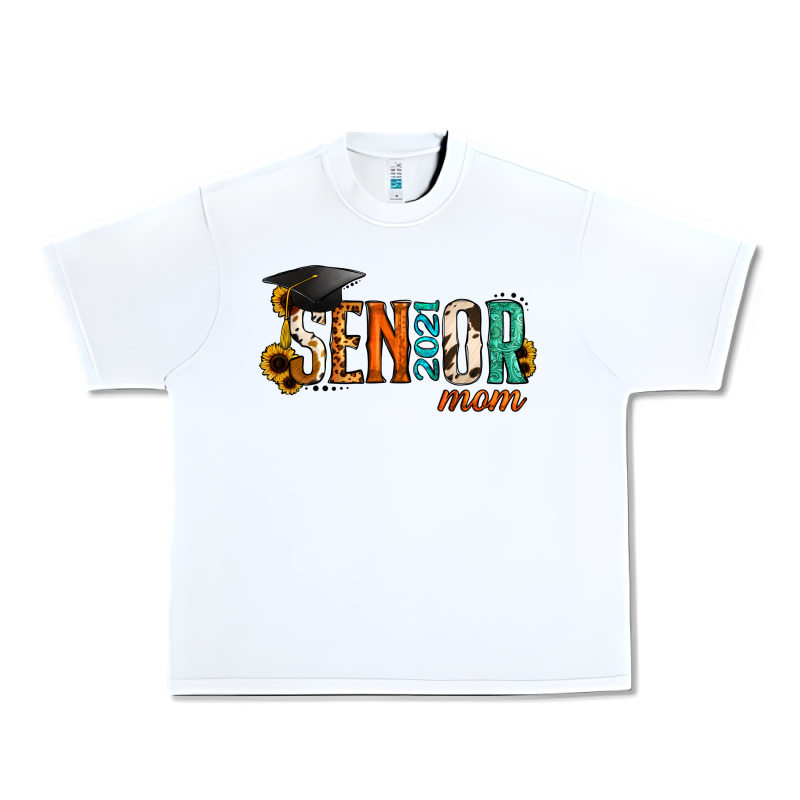 Mom Of A Senior 2021 Urban Heavy Tee by Jasminsmagicworld | Teevron