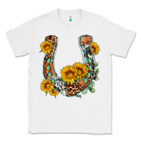 White western leopard cowhide sunflowers horseshoe Classic Tee - OliviaCreatesArt