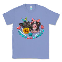 Colony Blue hogs and kisses pigs Classic Tee - Artiststas