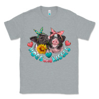 Heather Grey hogs and kisses pigs Classic Tee - Artiststas