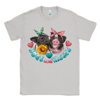 Moon Dust hogs and kisses pigs Classic Tee - Artiststas