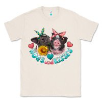 Natural hogs and kisses pigs Classic Tee - Artiststas