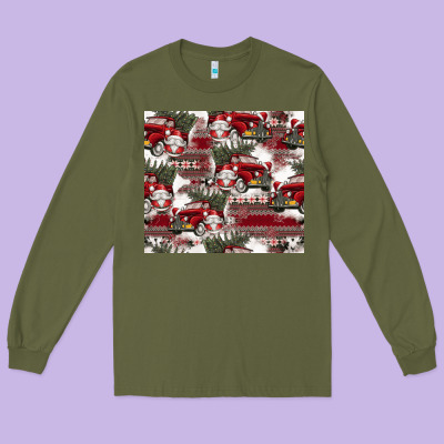 Vintage Christmas Car Pattern Long Sleeve Tee Designed By Cowhidedigitalart