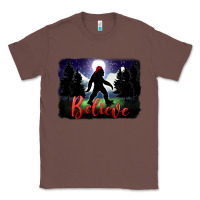 Chestnut bigfoot believe christmas Classic Tee - FaDigitalArtStudio