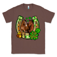 Chestnut St. Patrick's Day horse horseshoe Classic Tee - OliviaCreatesArt