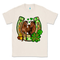 Natural St. Patrick's Day horse horseshoe Classic Tee - OliviaCreatesArt
