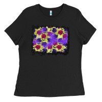 Black halloween bat and roses background Ladies Tee - BundleAndBundleShop