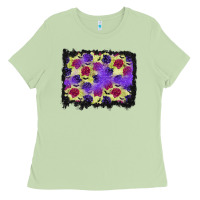 Matcha halloween bat and roses background Ladies Tee - BundleAndBundleShop