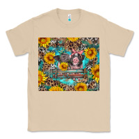Mushroom baby pigs with leopard cowhide and sunflowers Classic Tee - Artiststas