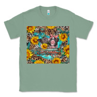Sage baby pigs with leopard cowhide and sunflowers Classic Tee - Artiststas