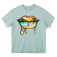 Arona beach lips Heavy Core Tee - Jasminsmagicworld