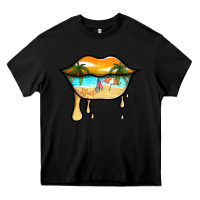 Black beach lips Heavy Core Tee - Jasminsmagicworld