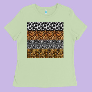 Safari Animals Seamless Pattern Ladies Tee Designed By Bundleandbundleshop