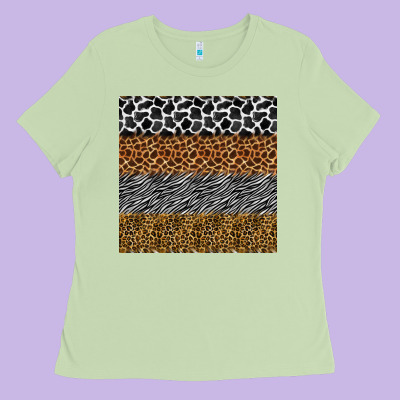 Safari Animals Seamless Pattern Ladies Tee Designed By Bundleandbundleshop
