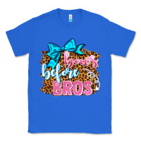 True Royal bows before bros olivia Classic Tee - OliviaCreatesArt