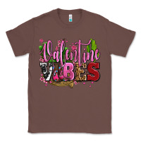 Chestnut valentine vibes with cowgirl boots olivia Classic Tee - OliviaCreatesArt