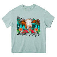 Arona Being a Mom Makes My Life Complete Heavy Core Tee - CowCowDesign