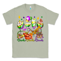 Matcha drink drank drunk mardi gras wine glasses olivia Classic Tee - OliviaCreatesArt