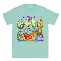 Seafoam drink drank drunk mardi gras wine glasses olivia Classic Tee - OliviaCreatesArt