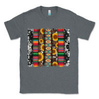 Charcoal Heather cowhıde aztec serape wıth leopard and sunflowers brushstroke Classic Tee - Artiststas