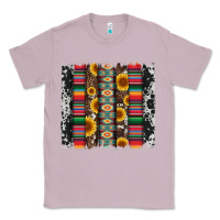 Lilac cowhıde aztec serape wıth leopard and sunflowers brushstroke Classic Tee - Artiststas