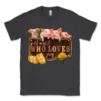Smoke just a girl who loves pig olivia Classic Tee - OliviaCreatesArt