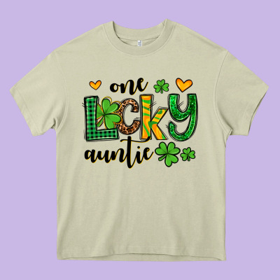 One Lucky Auntie St. Patrick's Heavy Core Tee Designed By Oliviacreatesart